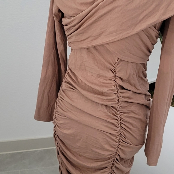 Gibiu Cross Body Rouched Dress - Picture 7 of 17